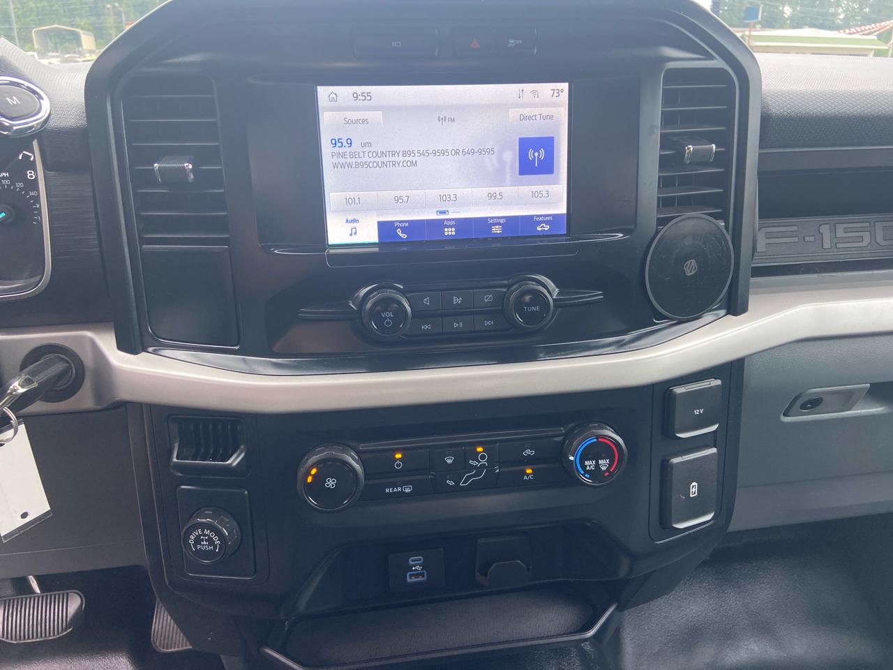 Ford F-150 XL SuperCab 8-ft. 2WD 2023