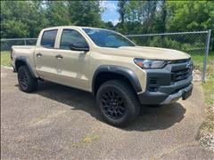 2023 Chevrolet Colorado 
