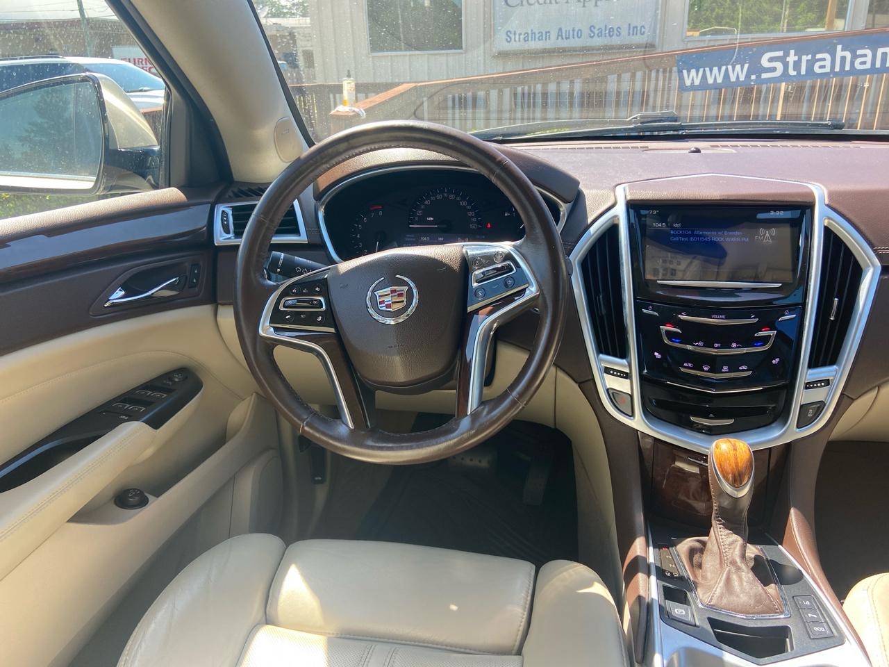 Cadillac SRX Luxury Collection FWD 2016