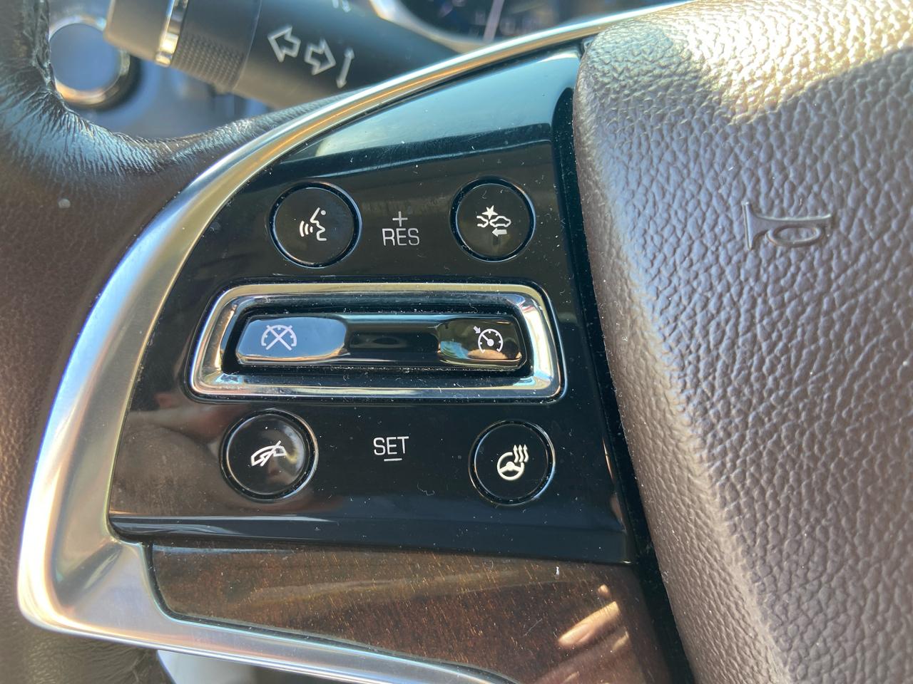 Cadillac SRX Luxury Collection FWD 2016