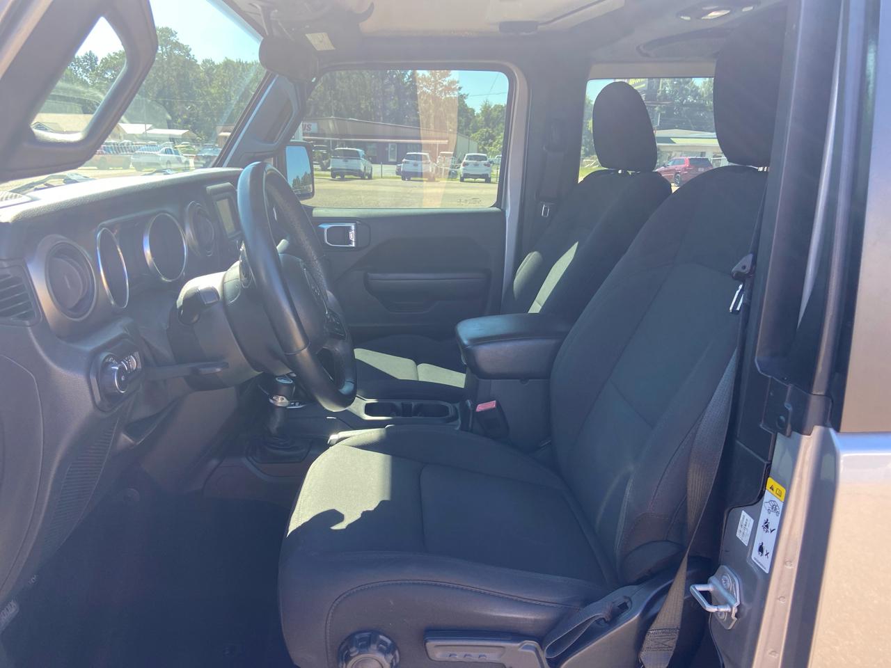 Jeep Wrangler Sport 4WD 2018