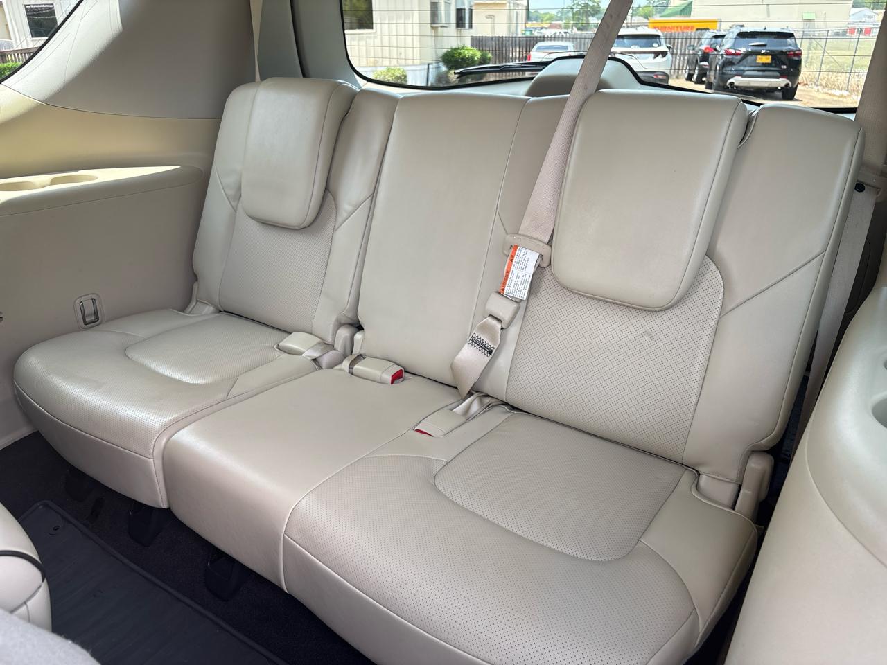 Infiniti QX80 LUXE 2019