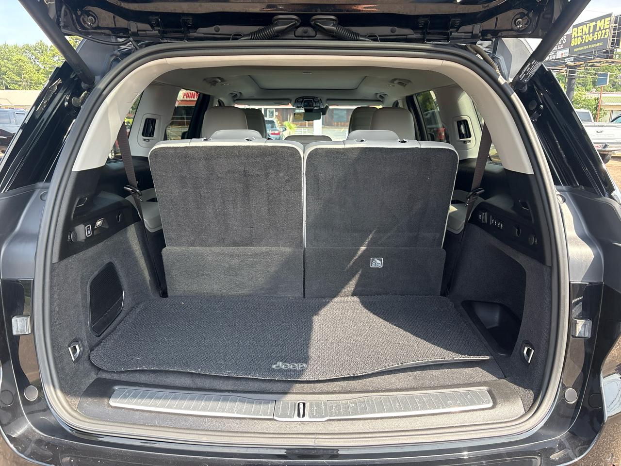 Jeep Grand Cherokee L Summit 2WD 2022