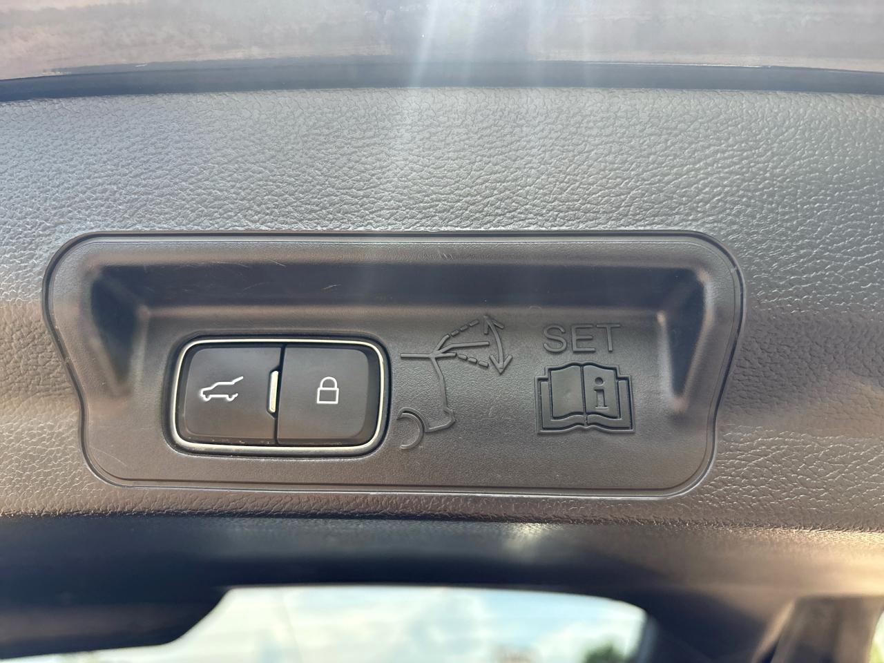 Ford Explorer Limited AWD 2021