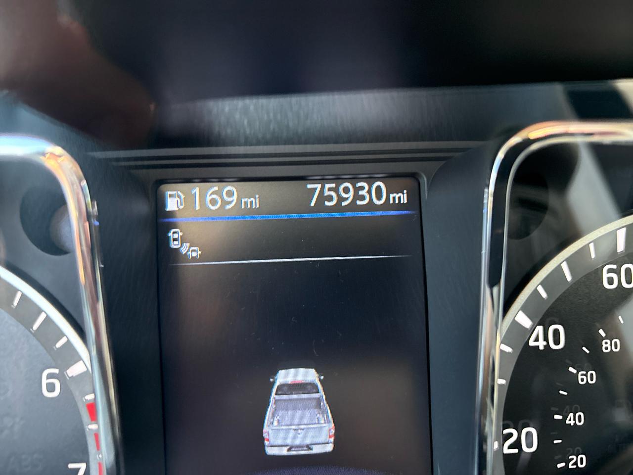 Nissan Titan S Crew Cab 4WD 2019