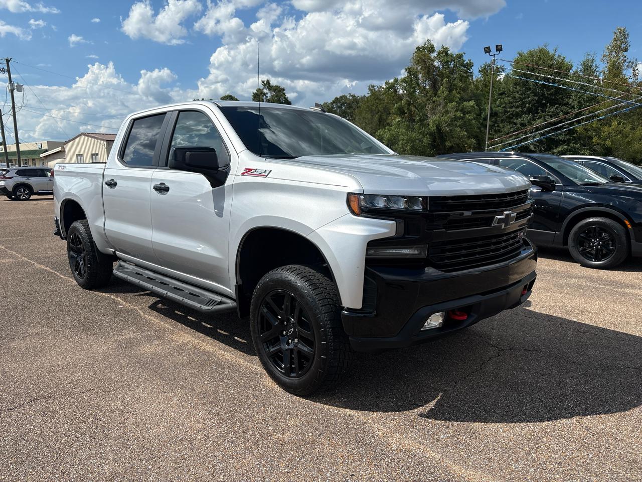 Chevrolet Silverado 1500 LT Trail Boss Crew Cab 4WD 2021