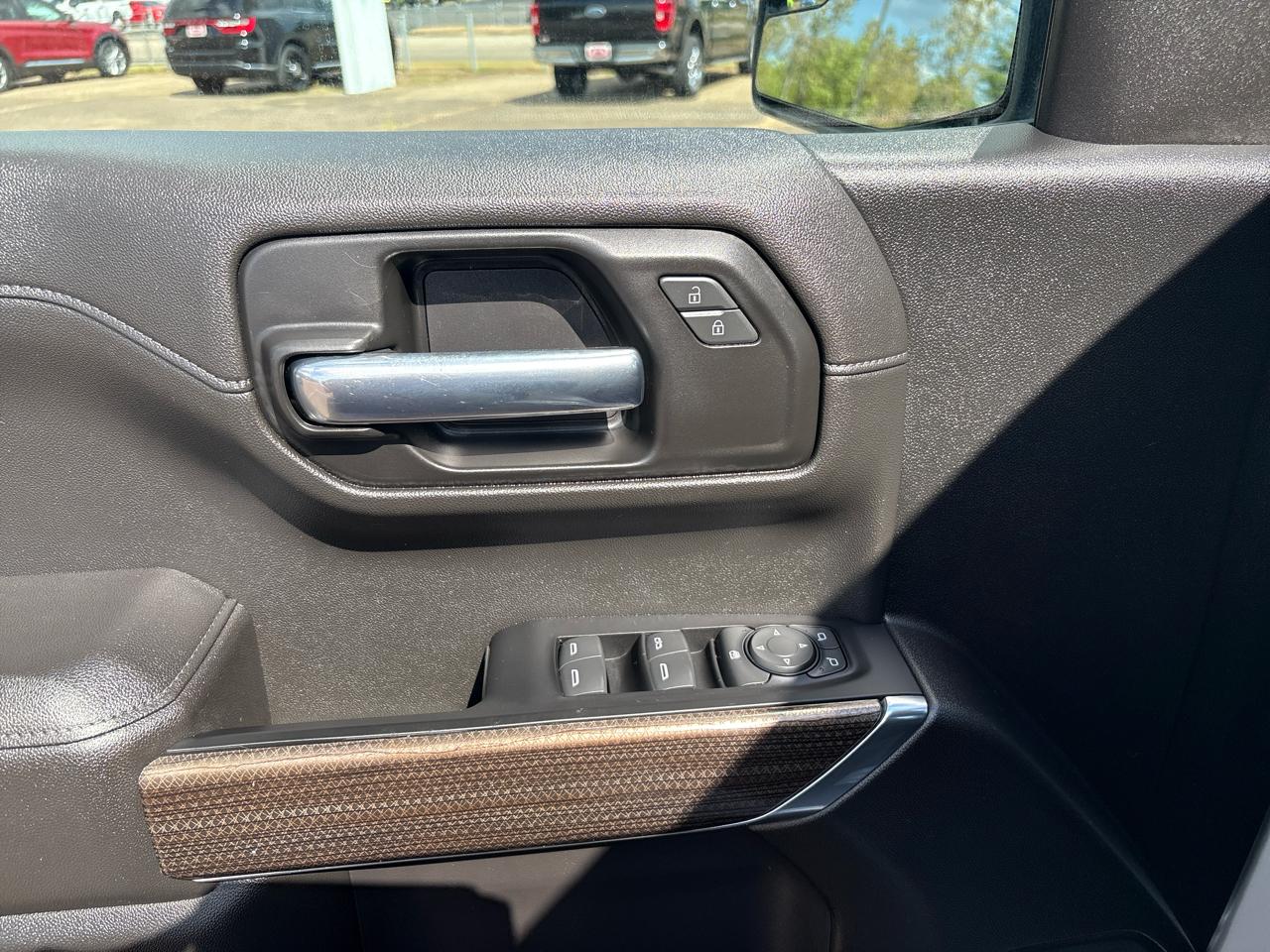 Chevrolet Silverado 1500 LT Trail Boss Crew Cab 4WD 2021