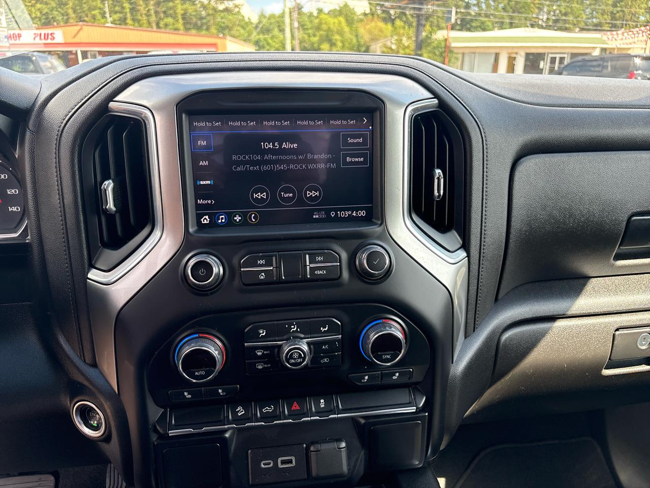 Chevrolet Silverado 1500 LT Trail Boss Crew Cab 4WD 2021
