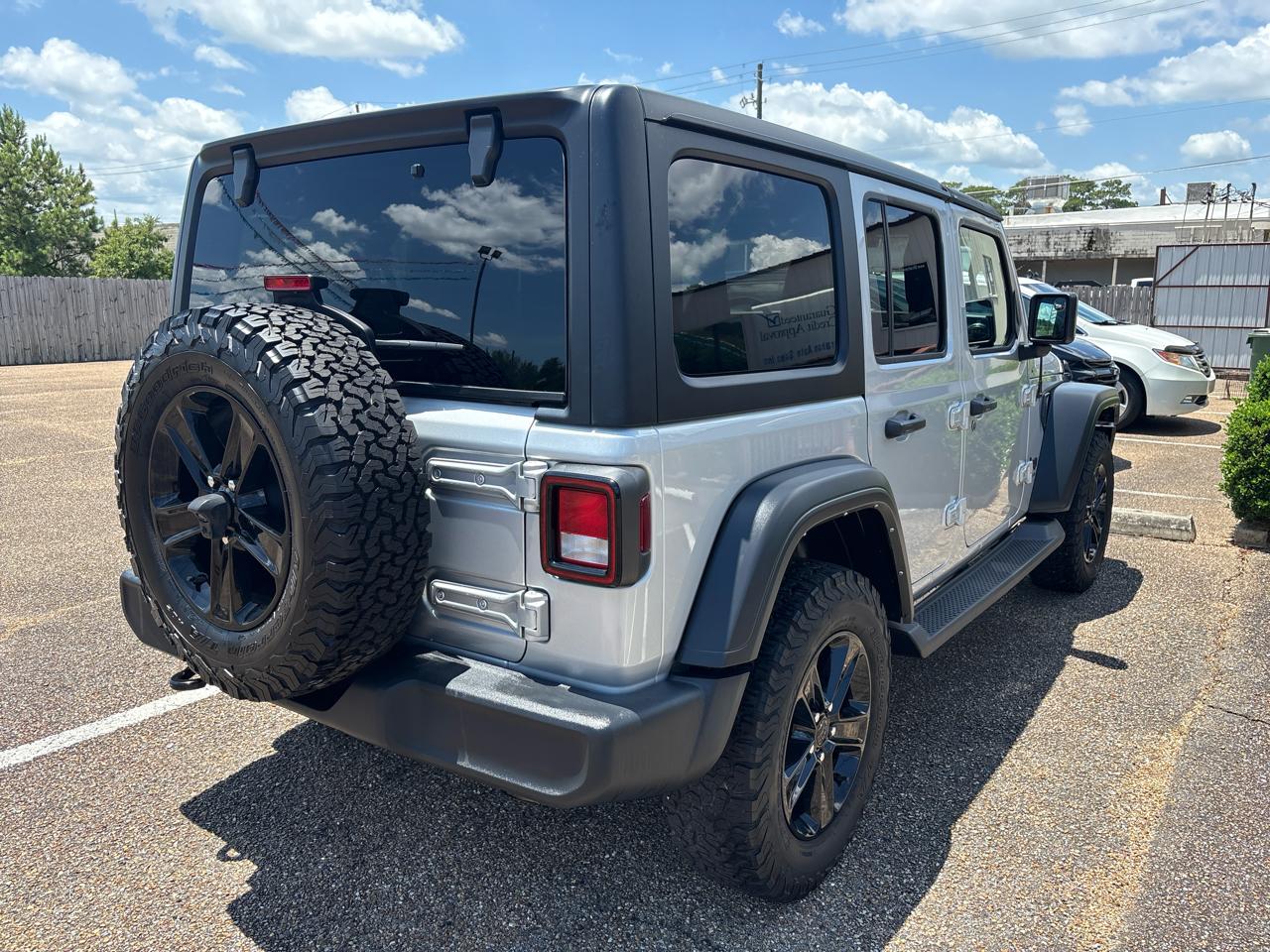 Jeep Wrangler Unlimited Sport Altitude 2023