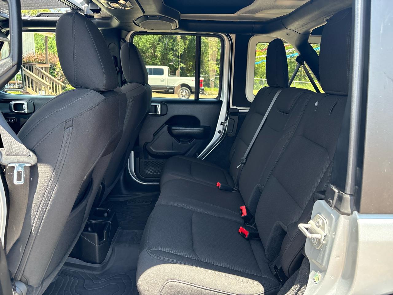 Jeep Wrangler Unlimited Sport Altitude 2023