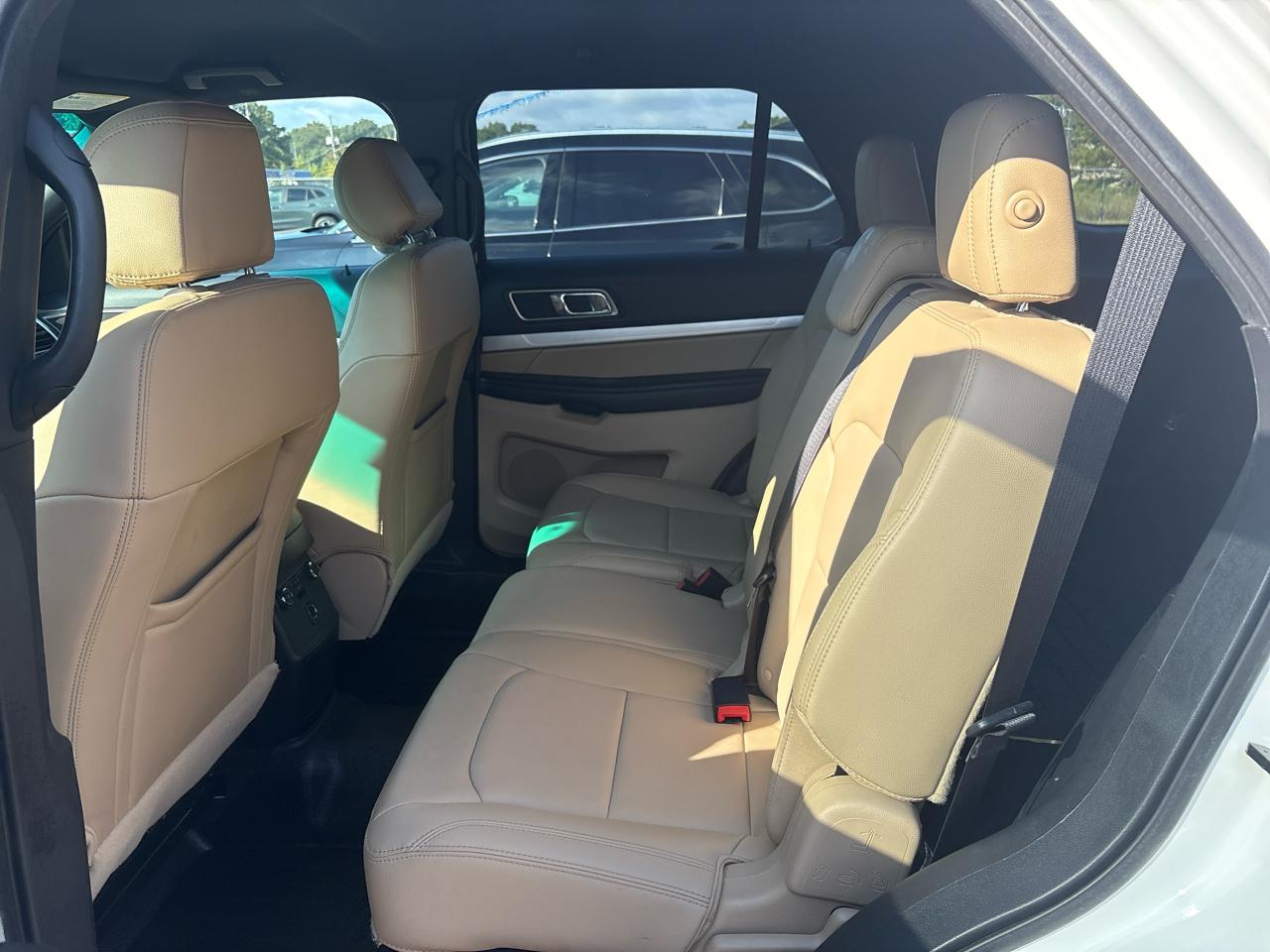 Ford Explorer XLT FWD 2016