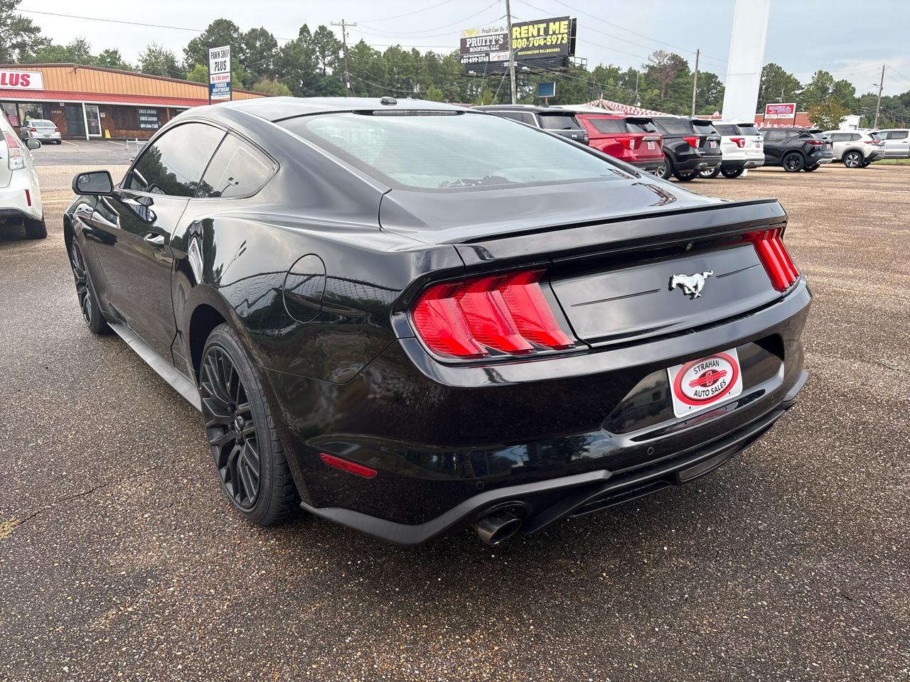 Ford Mustang EcoBoost Coupe 2020