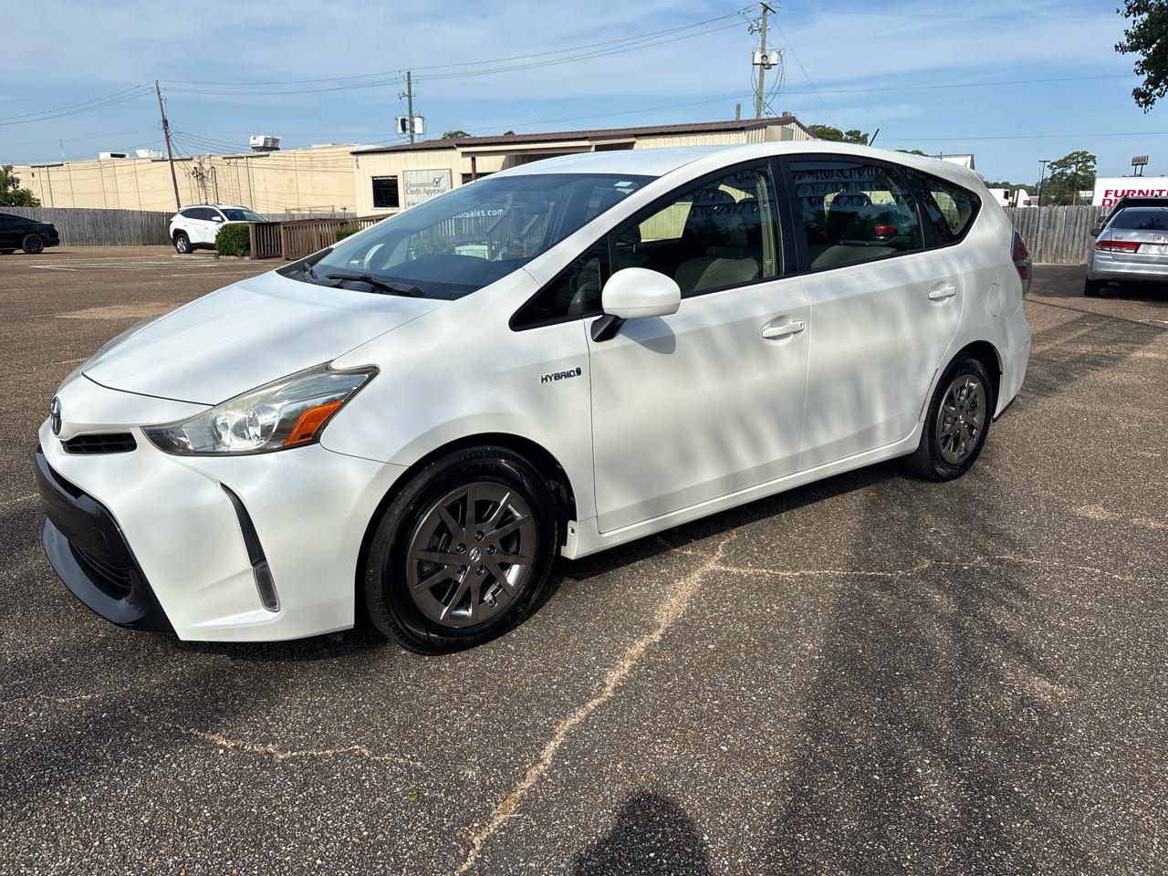 Toyota Prius V Two 2016