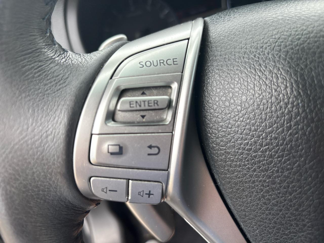 Nissan Altima 2.5 SV Sedan 2017