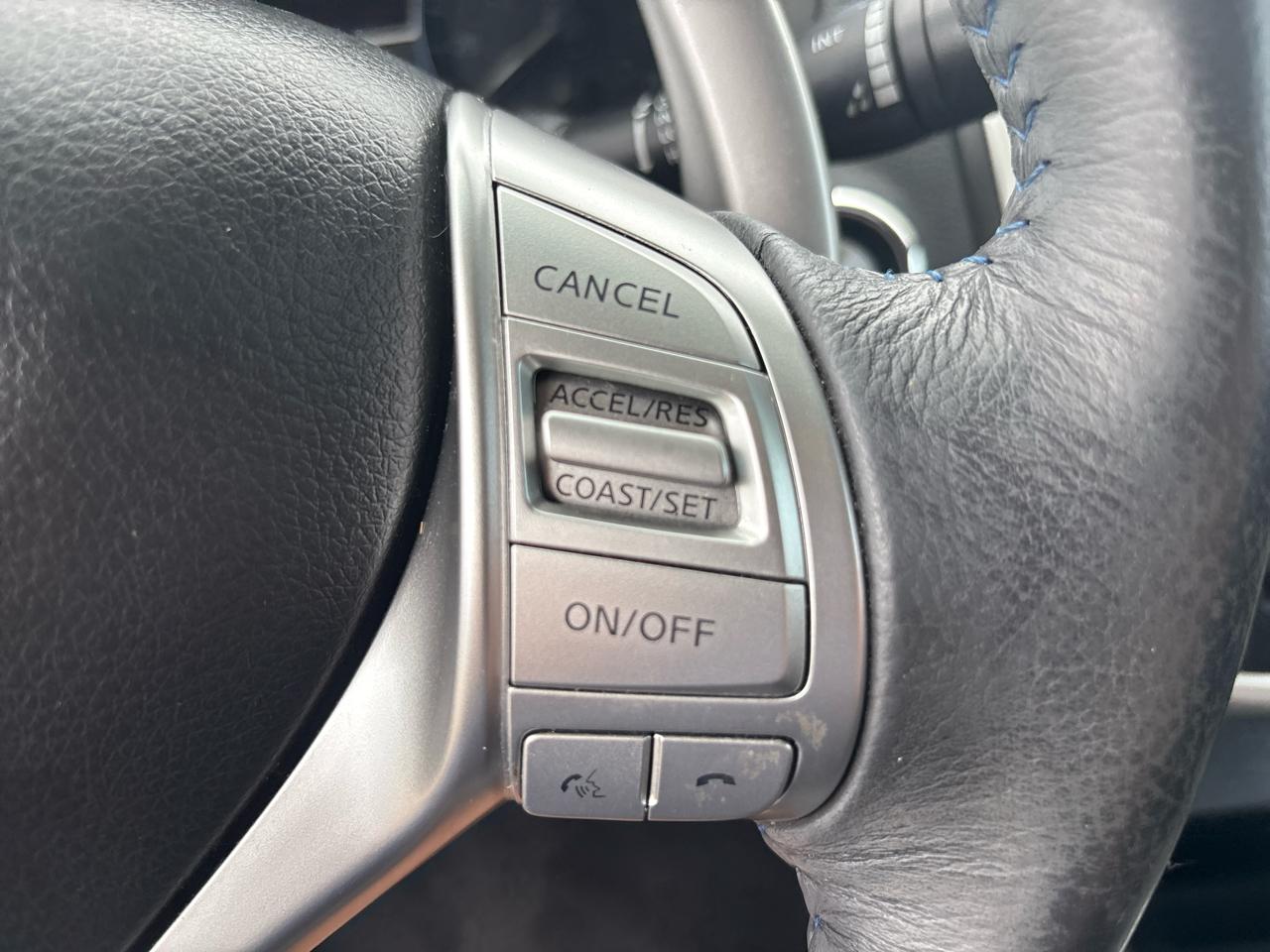 Nissan Altima 2.5 SV Sedan 2017