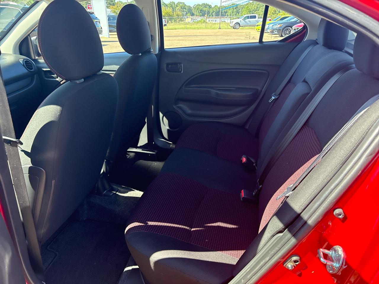 Mitsubishi Mirage G4 ES 2023