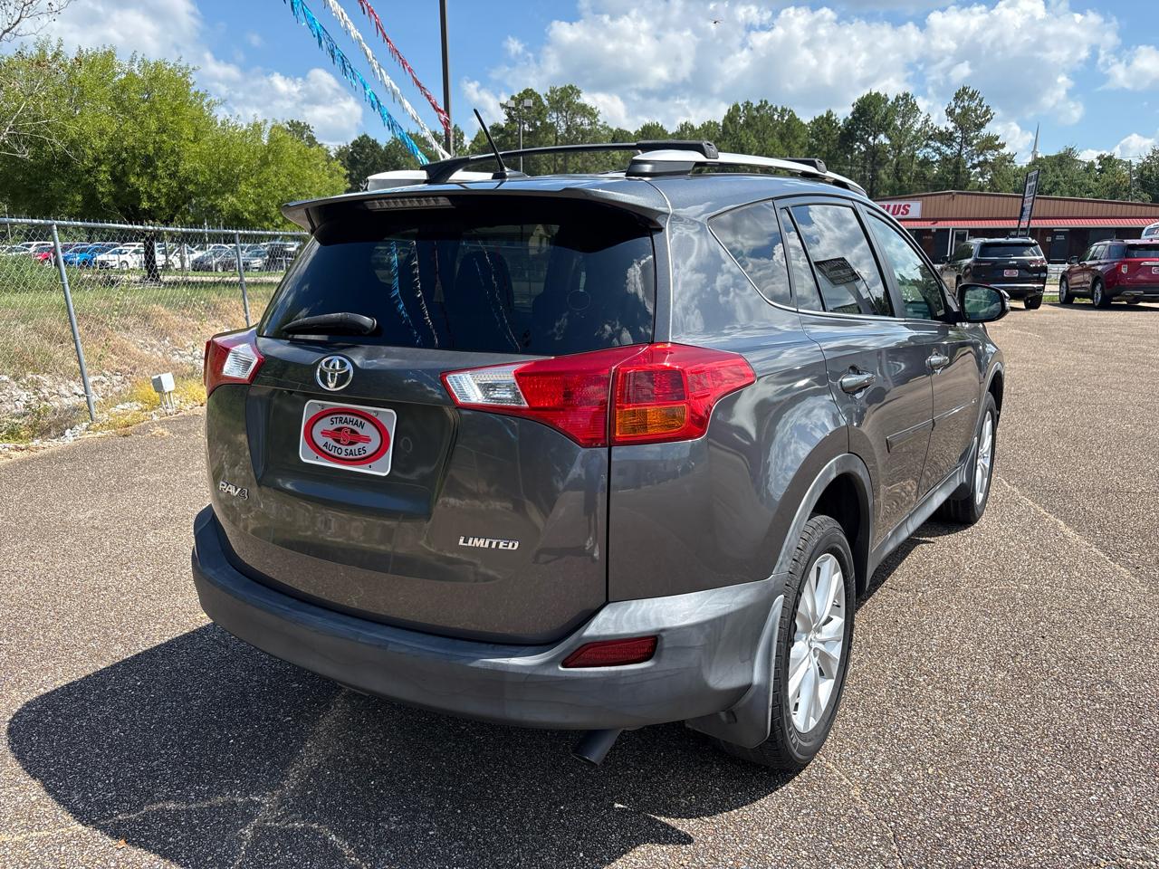 Toyota RAV4 Limited FWD 2014