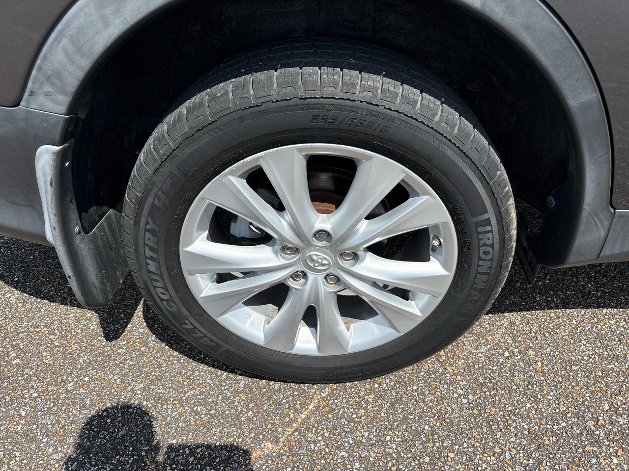 Toyota RAV4 Limited FWD 2014