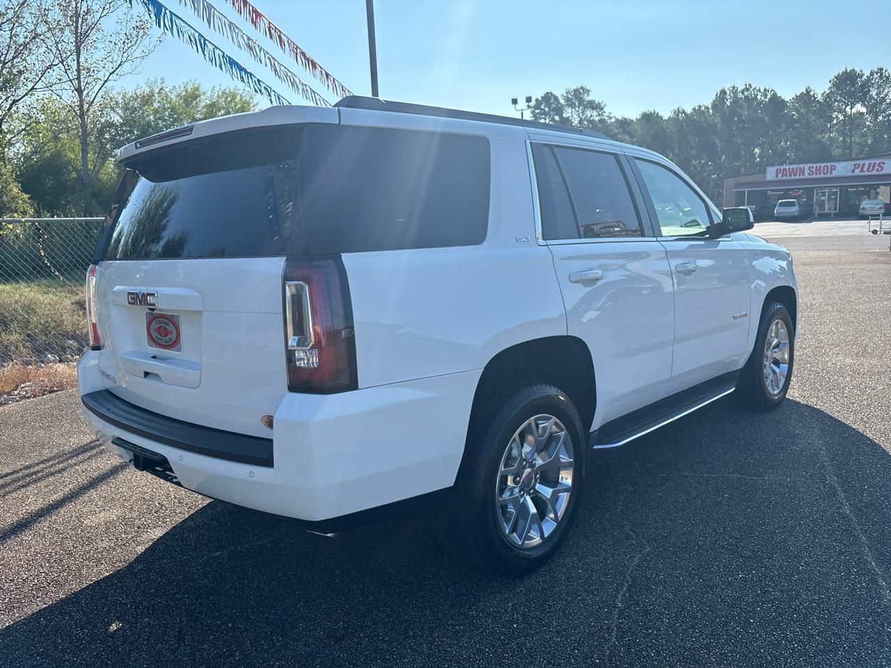 GMC Yukon SLT 2WD 2017