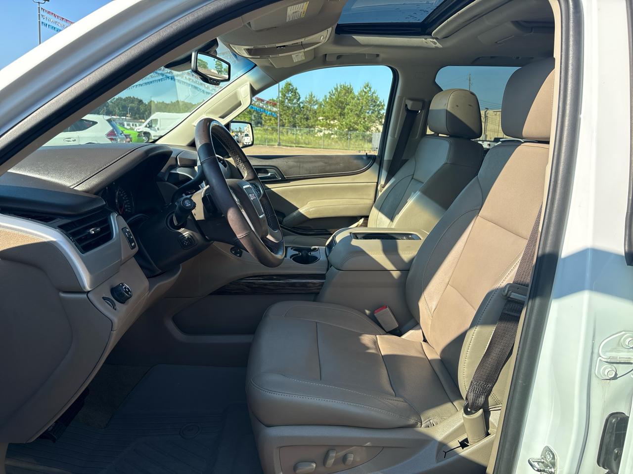 GMC Yukon SLT 2WD 2017