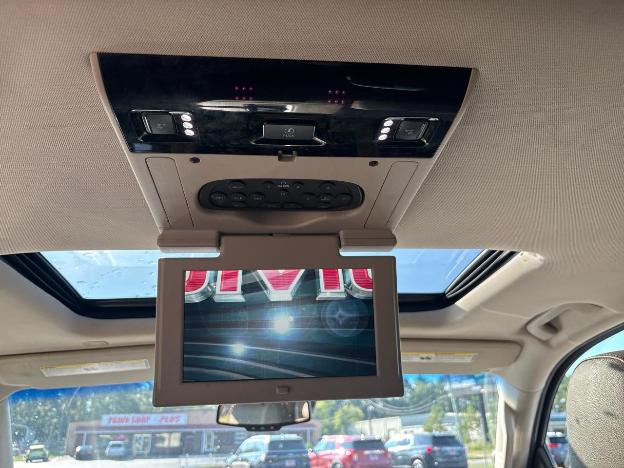 GMC Yukon SLT 2WD 2017