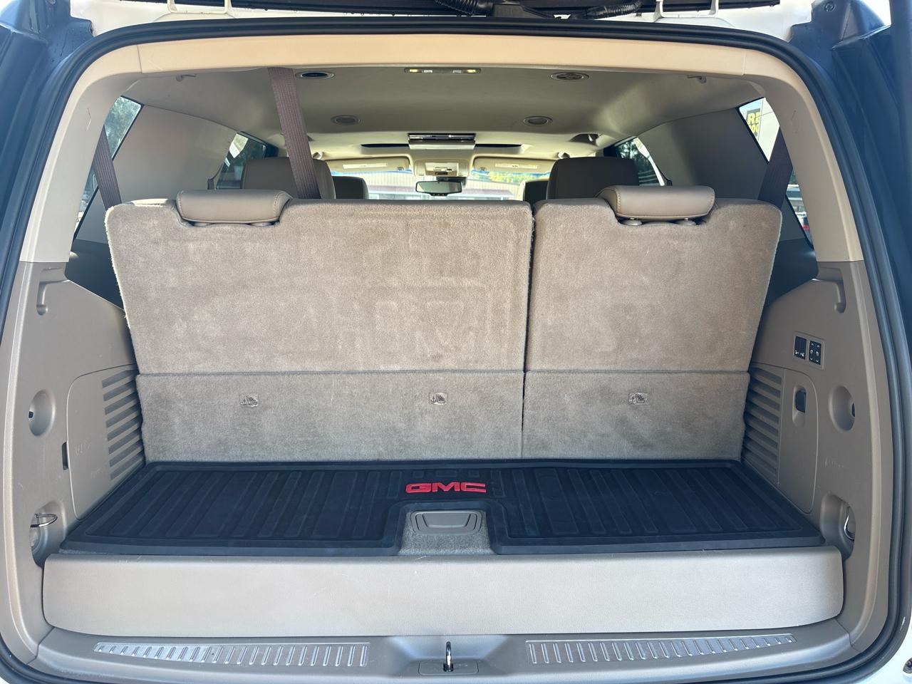 GMC Yukon SLT 2WD 2017