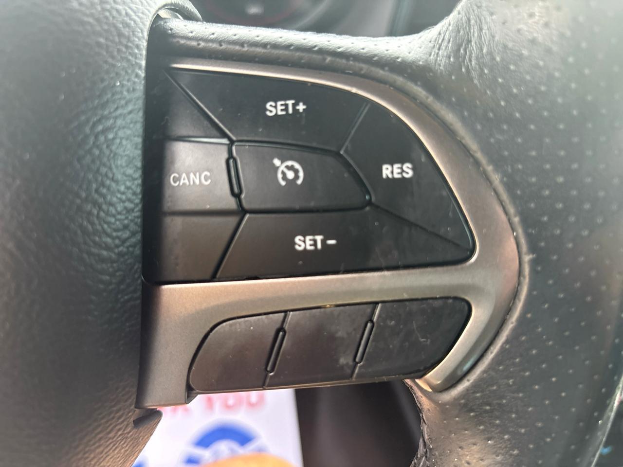 Dodge Challenger SXT 2019
