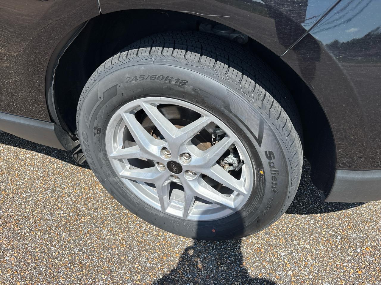 Ford Edge photo 5