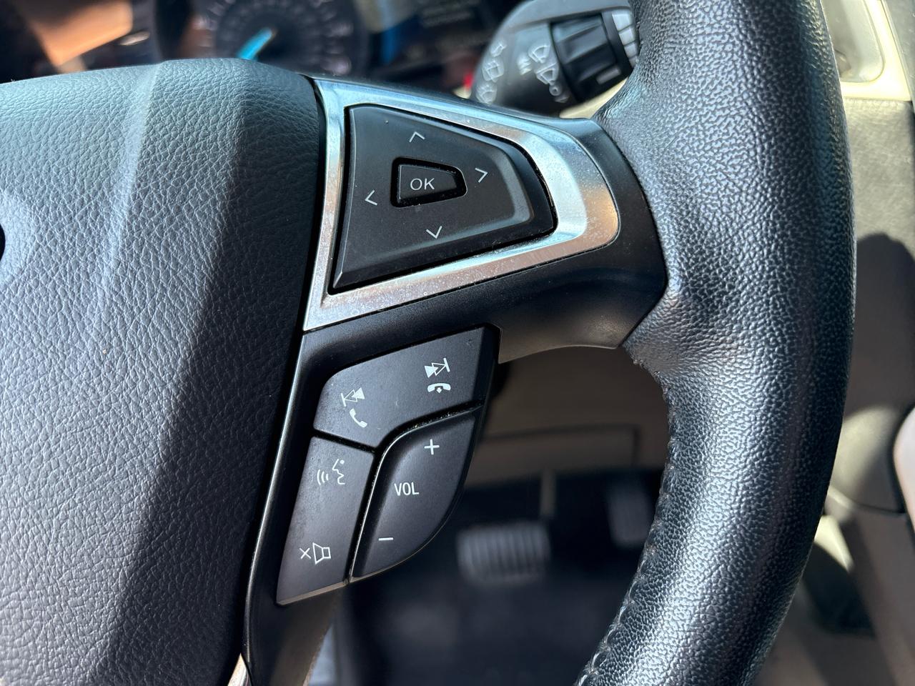 Ford Edge photo 15