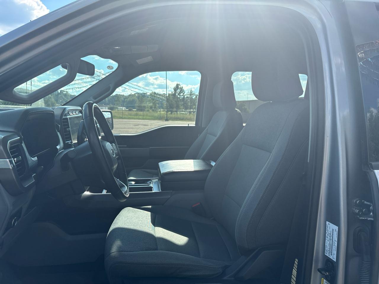 Ford F-150 photo 6