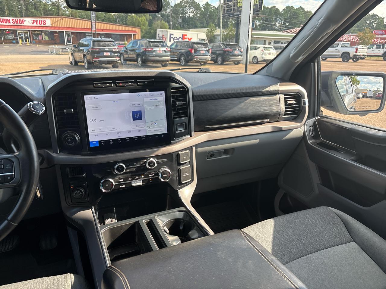 Ford F-150 photo 9