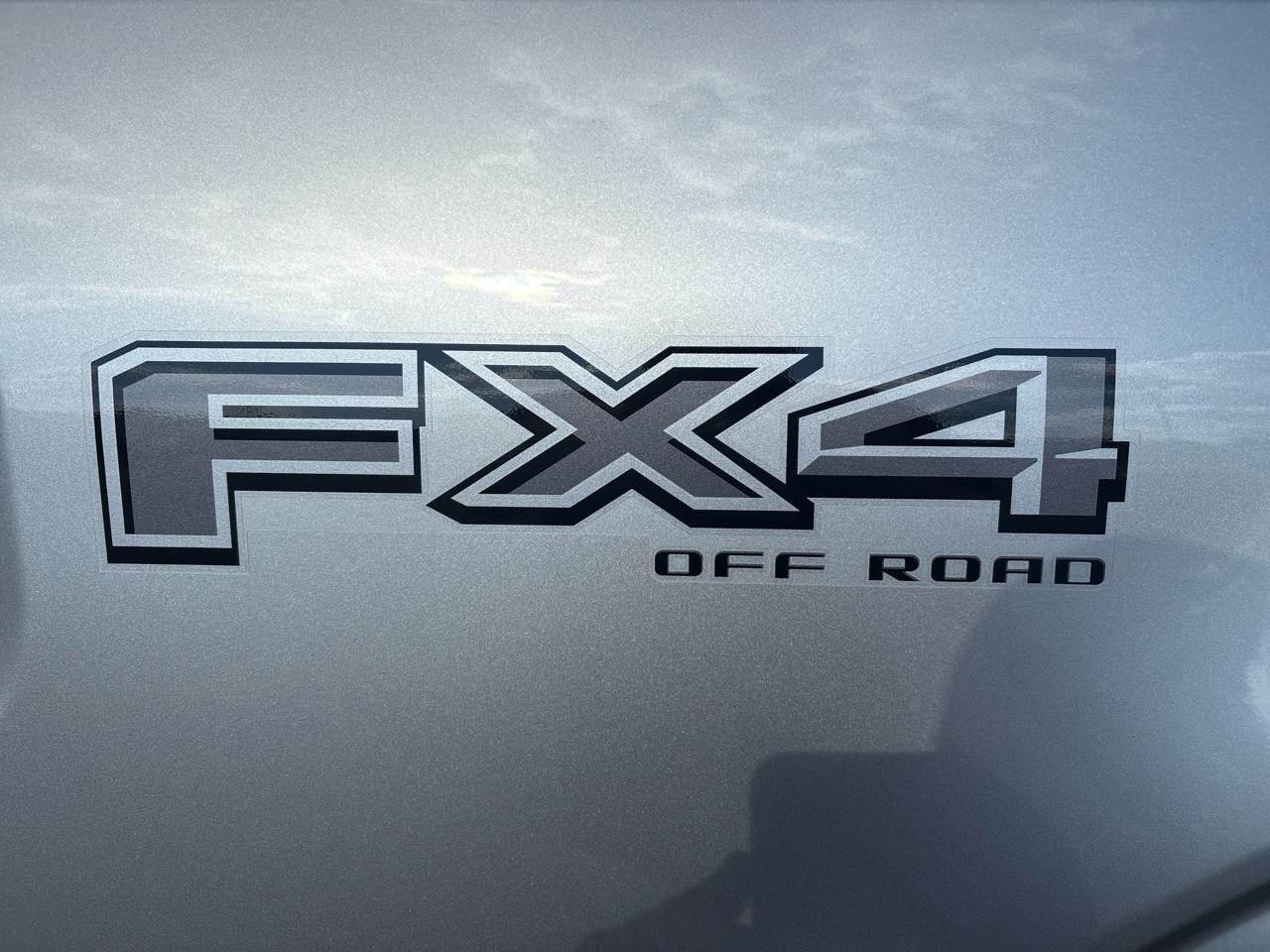 Ford F-150 photo 12