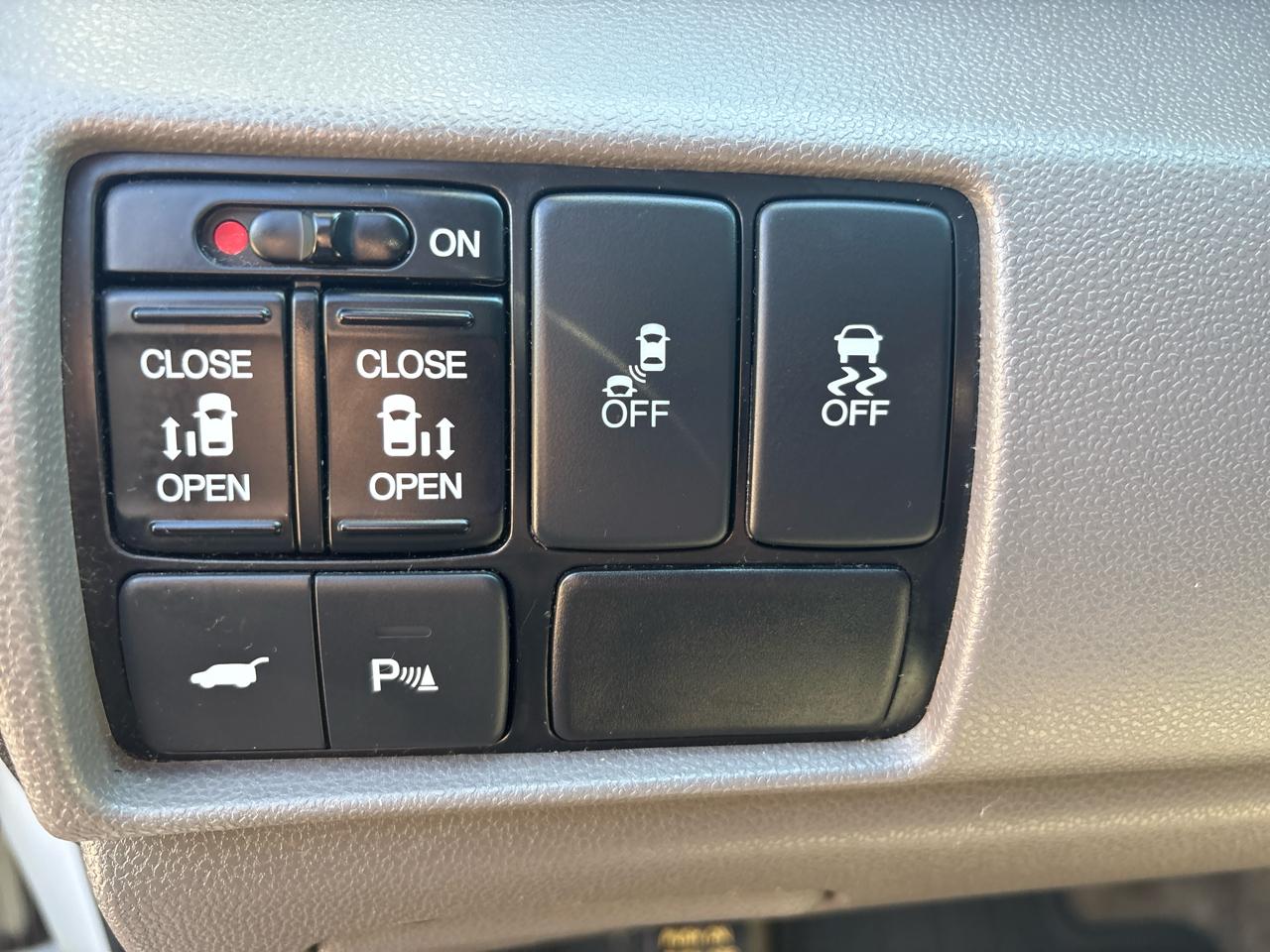 Honda Odyssey Touring 2012