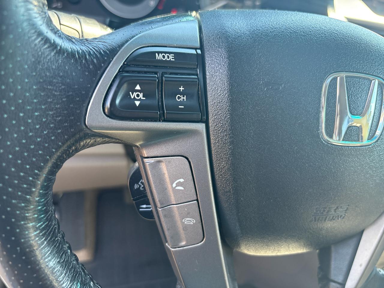 Honda Odyssey Touring 2012
