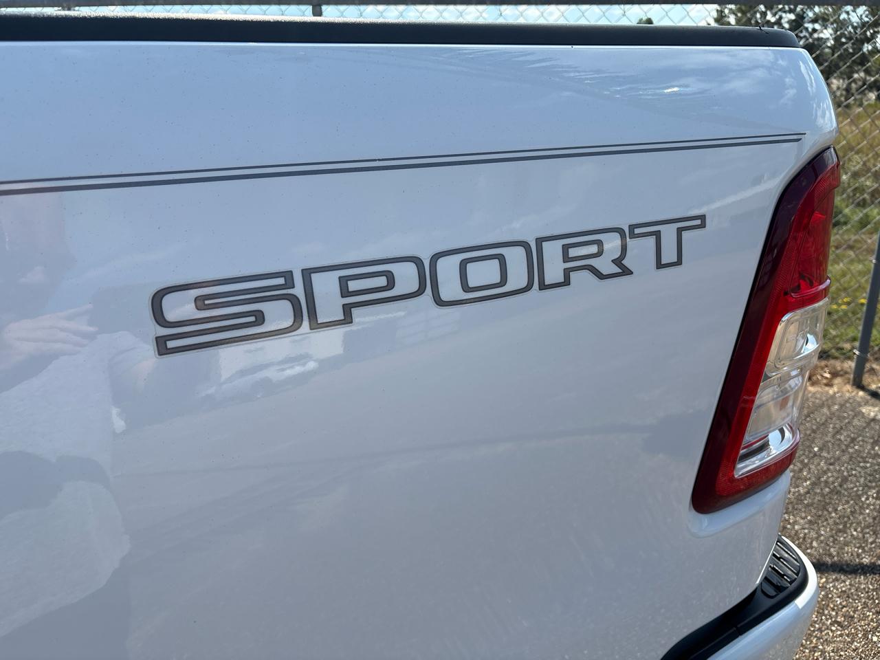RAM 1500 Sport 4x2 Crew Cab 5'7" Box 2021