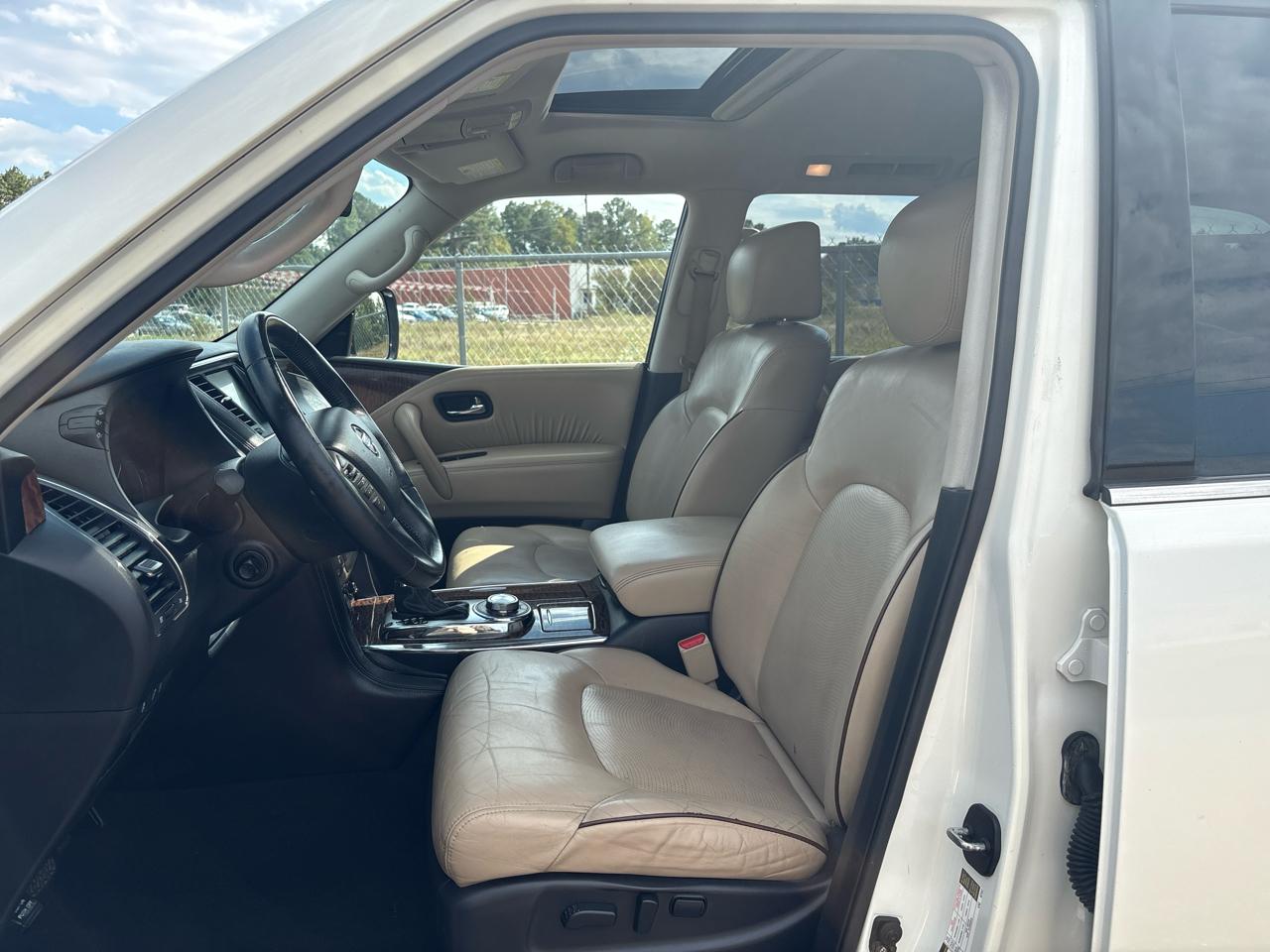 Nissan Armada Platinum AWD 2019