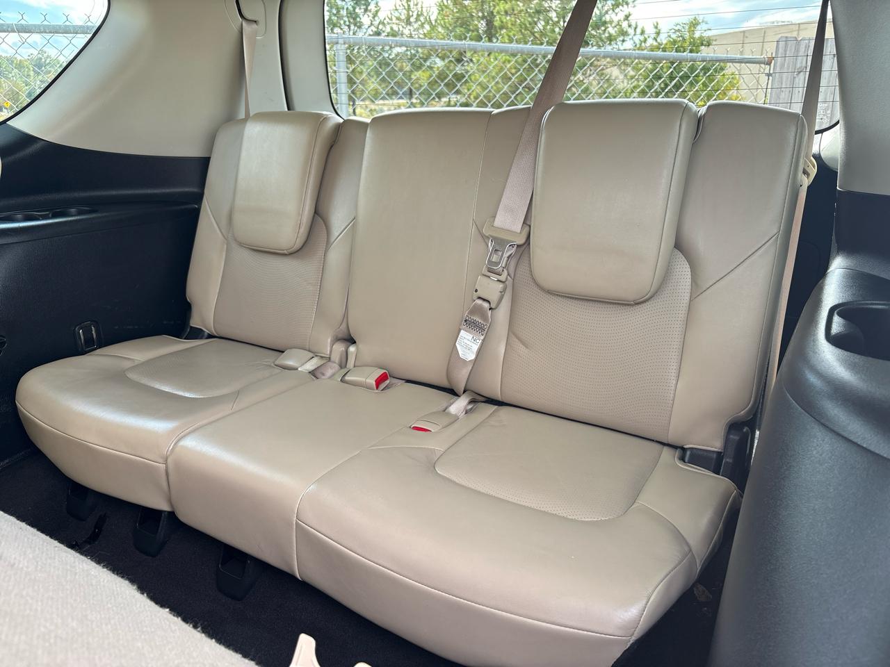 Nissan Armada Platinum AWD 2019