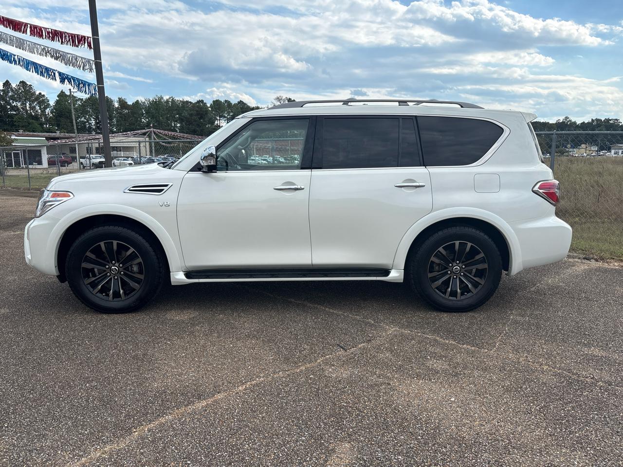 Nissan Armada Platinum AWD 2019