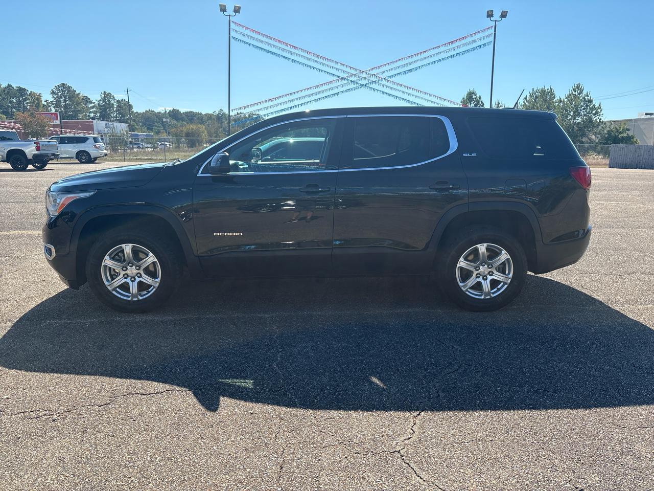 GMC Acadia SLE-1 FWD 2019