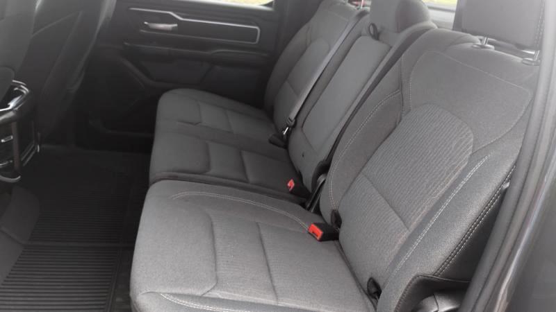 RAM 1500 Big Horn Crew Cab SWB 4WD 2020