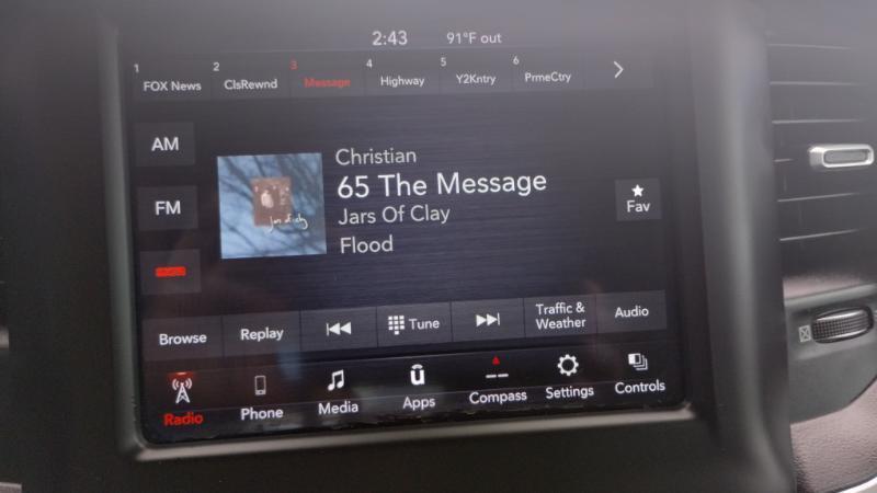 RAM 1500 Big Horn Crew Cab SWB 4WD 2020