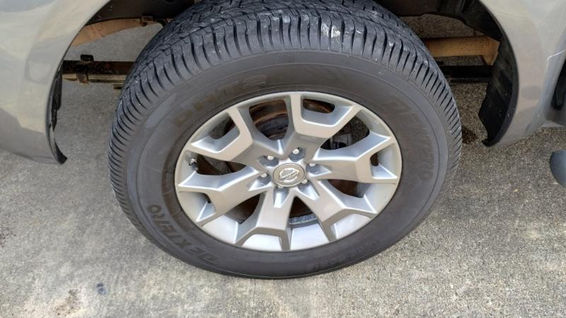 Nissan Frontier SL Crew Cab 5AT 2WD 2019