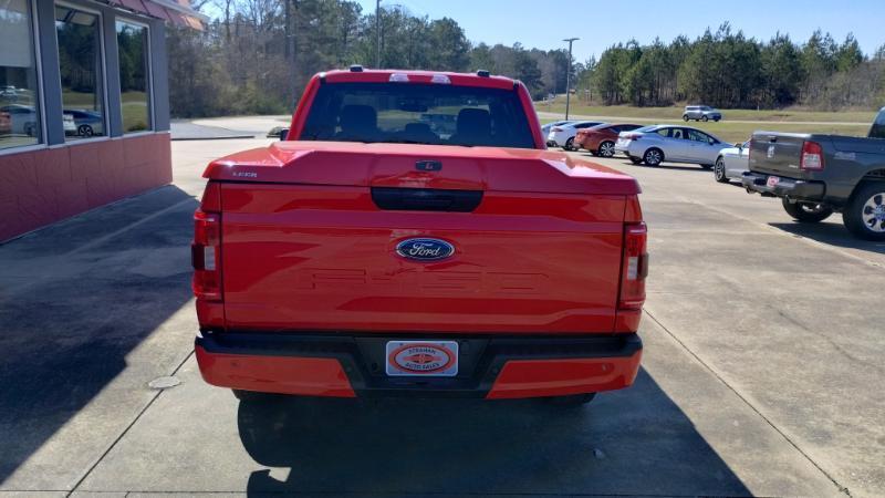 Ford F-150 XL SuperCab 8-ft. 2WD 2023