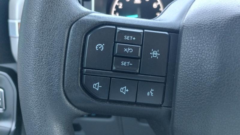 Ford F-150 XL SuperCab 8-ft. 2WD 2023