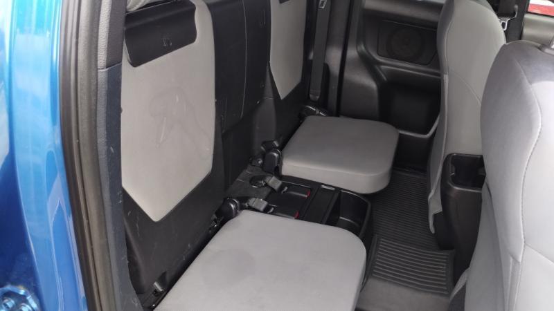 Toyota Tacoma SR5 Access Cab V6 6AT 2WD 2016