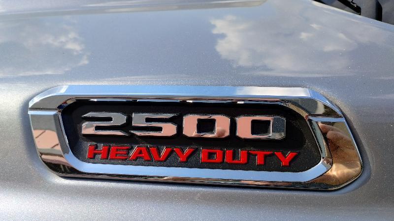 RAM 2500 Tradesman Crew Cab SWB 4WD 2024