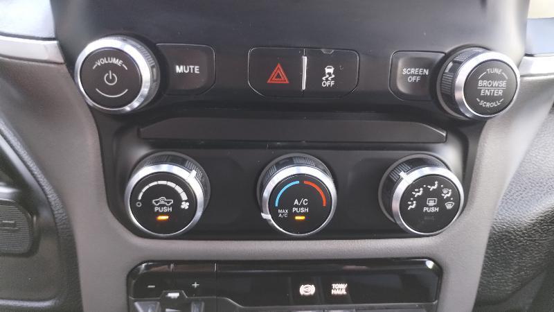 RAM 2500 Tradesman Crew Cab SWB 4WD 2024