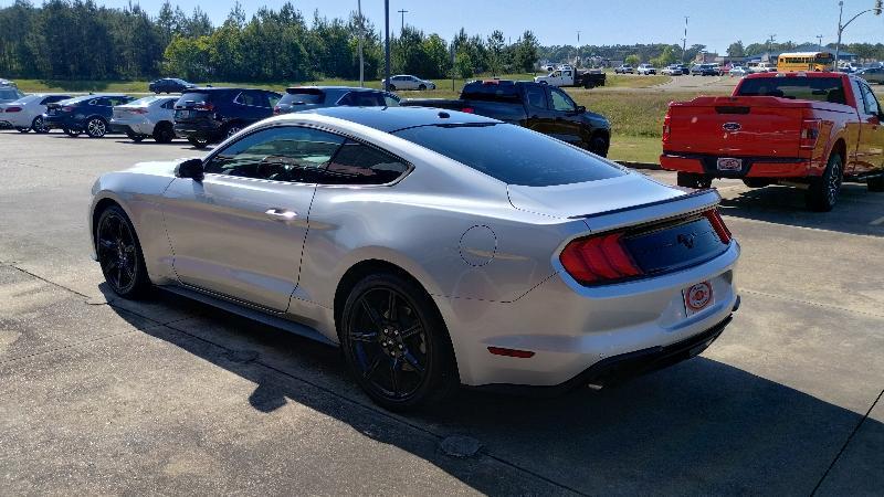 Ford Mustang EcoBoost Coupe 2019