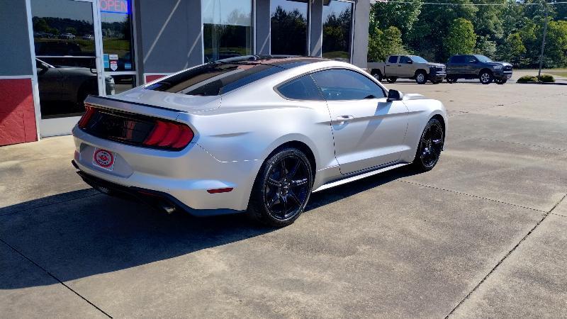 Ford Mustang EcoBoost Coupe 2019