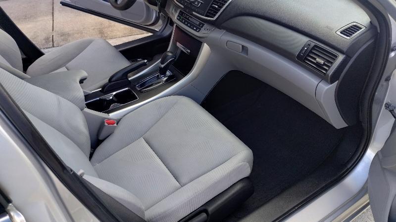 Honda Accord LX Sedan CVT 2014